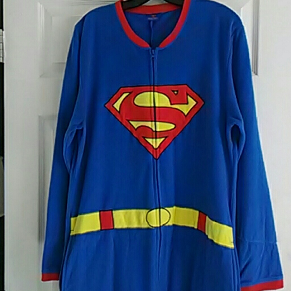 TM & DC COMICS SUPERMAN Pajamas